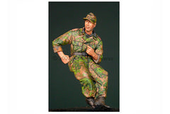 Alpine Miniatures Waffen SS Panzer Crew 35031 1:35