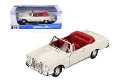 Maisto 1967 Mercedes-Benz 280SE 1:18 Cream